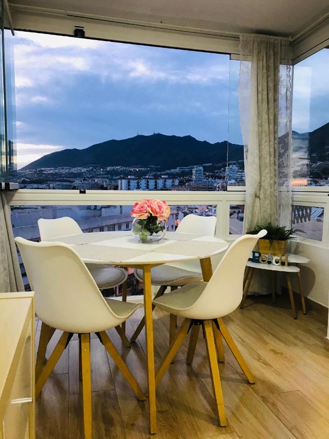 ベナルマデナApartamento Edificio Agataアパートメント エクステリア 写真
