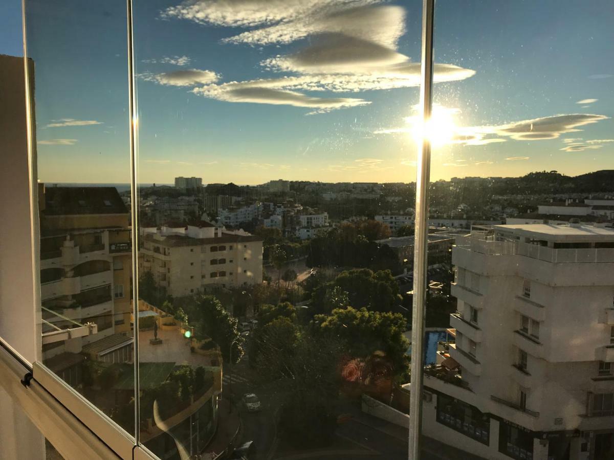 ベナルマデナApartamento Edificio Agataアパートメント エクステリア 写真