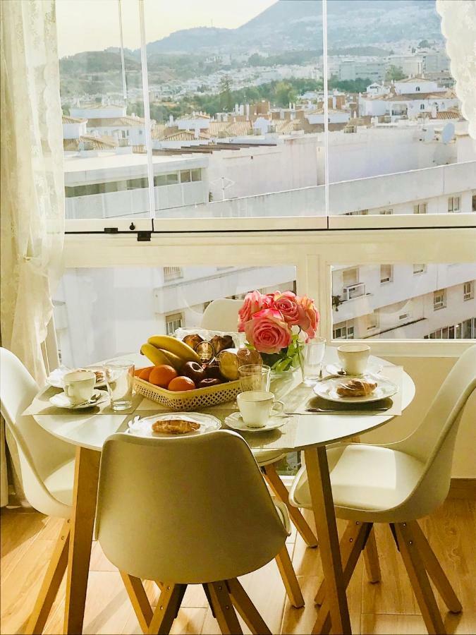 ベナルマデナApartamento Edificio Agataアパートメント エクステリア 写真