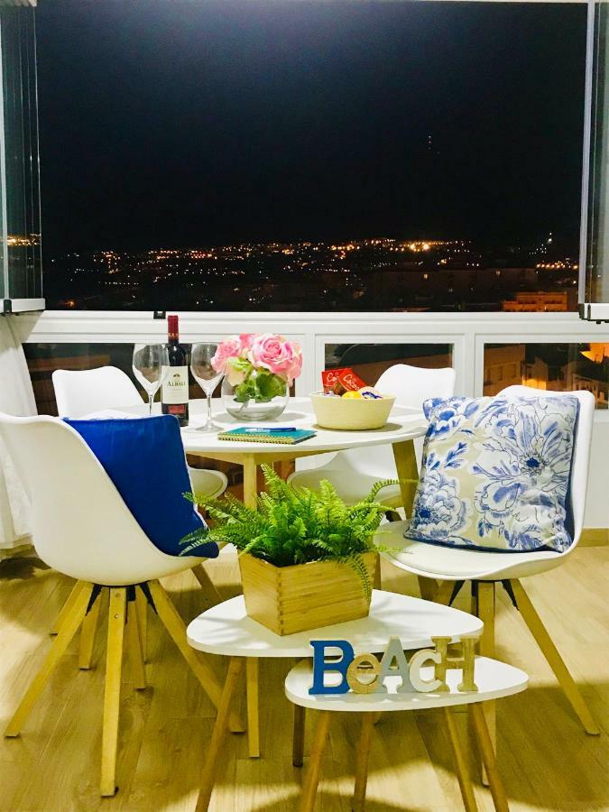 ベナルマデナApartamento Edificio Agataアパートメント エクステリア 写真
